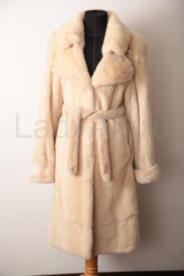 Норковая шуба, норковое пальто, из цельных шкурок, не стриженная, не крашенная, цвет паломино
