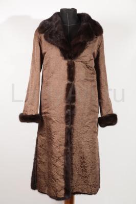 Эксклюзивное норковое пальто с английским воротом, цвет горький шоколад.