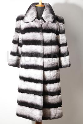 Новое пальто из королевского кролика (орилаг), стилизованного под шиншиллу.