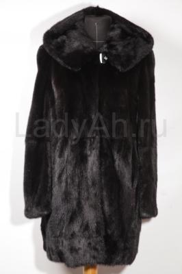 Норковая шубка с капюшоном, цвет чёрный бриллиант.