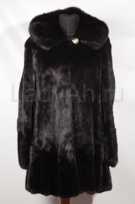 Женственная норковая шубка с капюшоном, цвет черный бриллиант.
