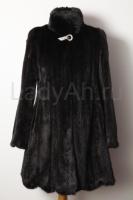Норковая шуба, чёрный бриллиант.