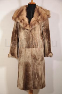 Шикарная норковая шуба с капюшоном из куницы. 