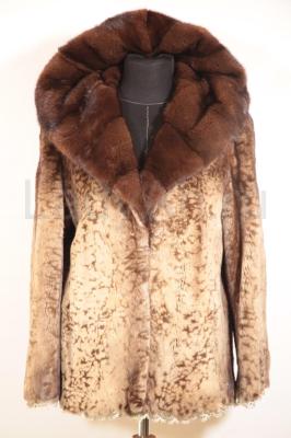 Норковый полушубок с капюшоном, полустрижка, принт. 
