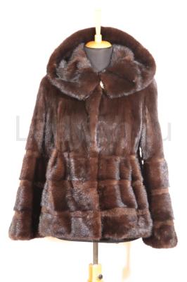 Норковый полушубок с капюшоном, цвет махагон. 
