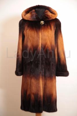 Норковая шуба с капюшоном, переход цвета. 