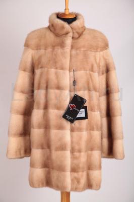 Новая норковая шубка, поперечка, цвет пастель.