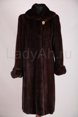 Классическая норковая шуба в шикарном мехе, цвет махагон. 