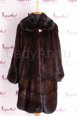 Норковая шуба, фасон бабочка, цвет махагон.