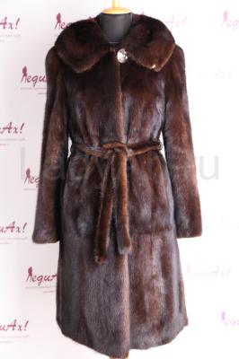 Норковая шуба с капюшоном и поясом, цвет махагон. 