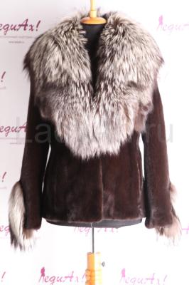 Норковый полушубок в шикарном мехе, отделка чернобурка.