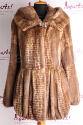Норковый полушубок с капюшоном, переход цвета, принт. 
