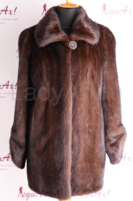 Норковый полушубок, цвет горький шоколад.