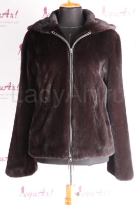 Короткий норковый полушубок с капюшоном в шикарном мехе, цвет черно-коричневый. 