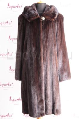 Классическая норковая шуба с капюшоном, цвет горький шоколад.