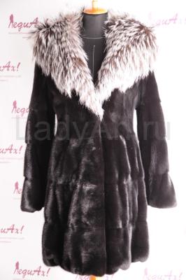 Изумительная норковая шубка с капюшоном из чернобурки, поперечка, цвет черный бриллиант.