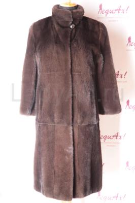 Классическая норковая шуба в королевском размере, цвет махагон.