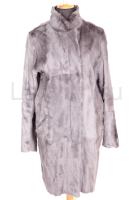 Дизайнерское пальто из козлика, Amanda Wakely London, цвет Metallic.