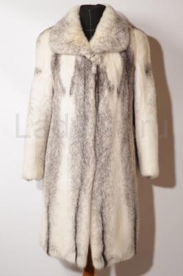 Великолепная шуба из норки-крестовки.