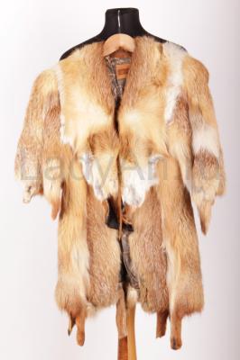 Новый жилет из огненной лисы с эффектом неровного края