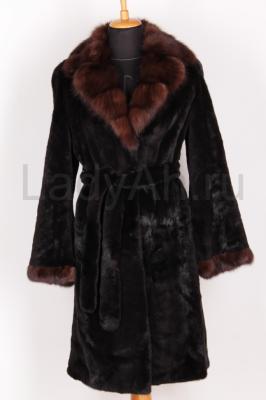 Норковая шуба/пальто, полустрижка, английский воротник и отделка на рукавах куница.